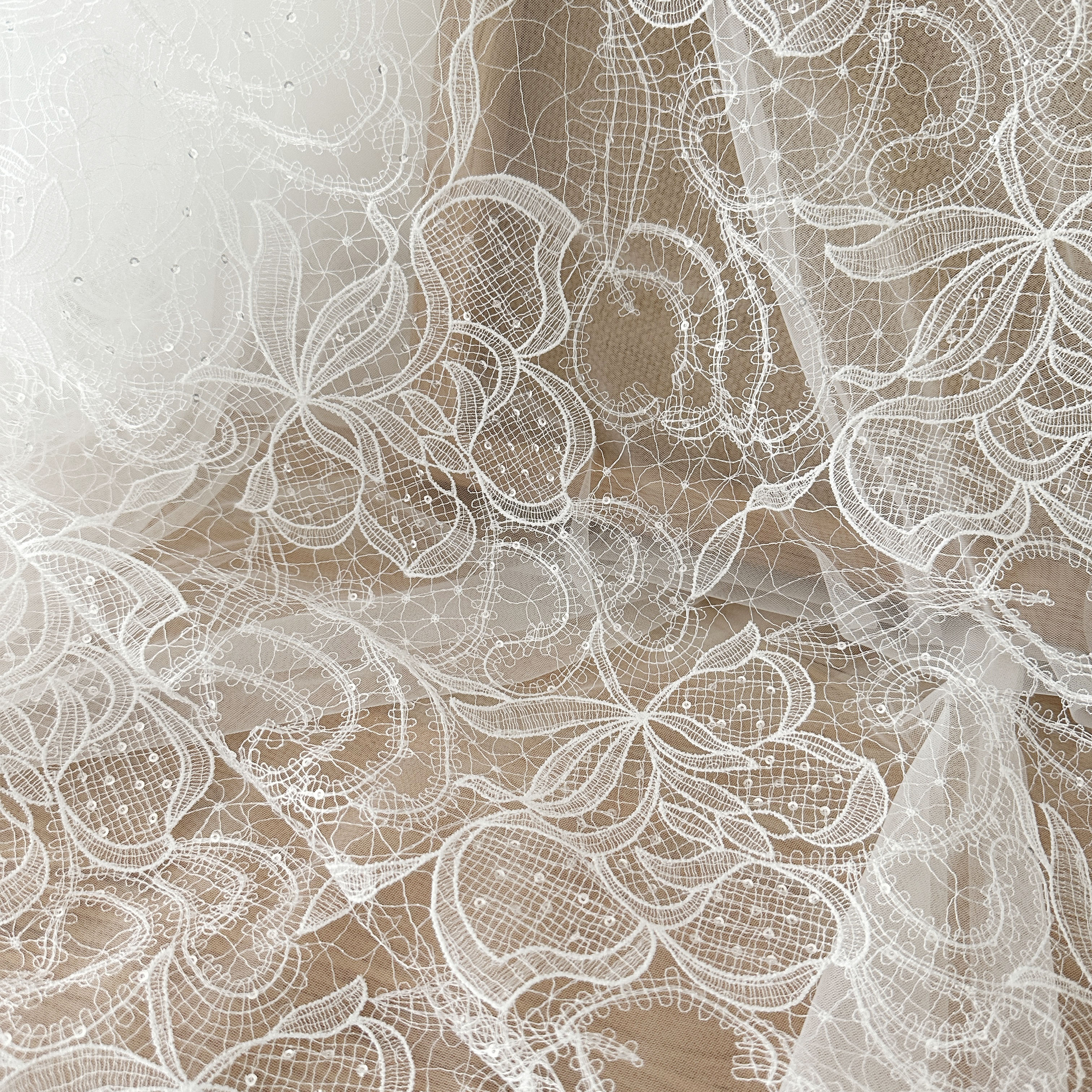 Embroidery Hat Machine - 1 Yard Ivory Exquisite Alencon Lace