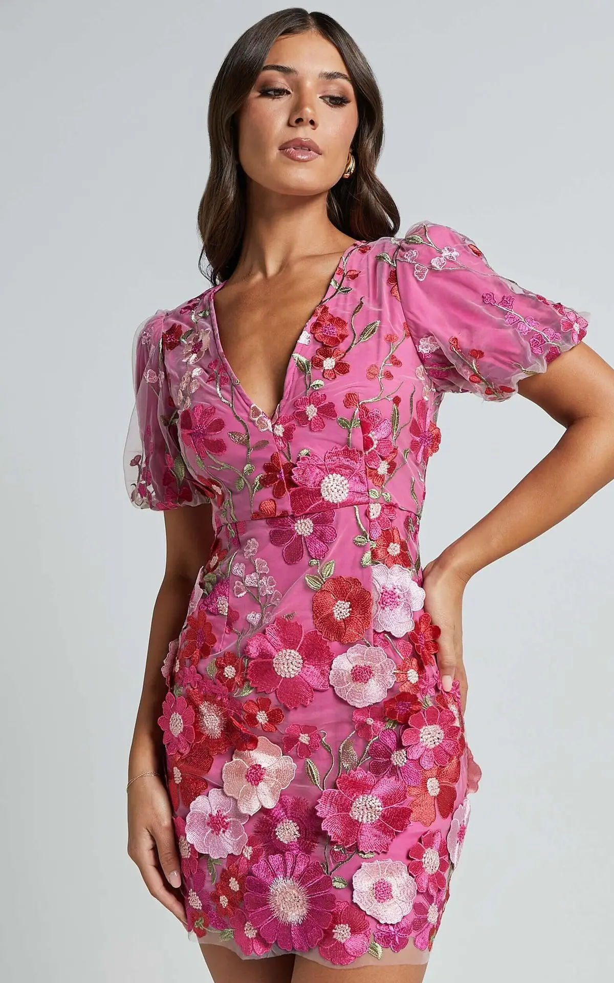 Sexy Embroidered V-neck Flower – обзор и цена Embroidery Zara