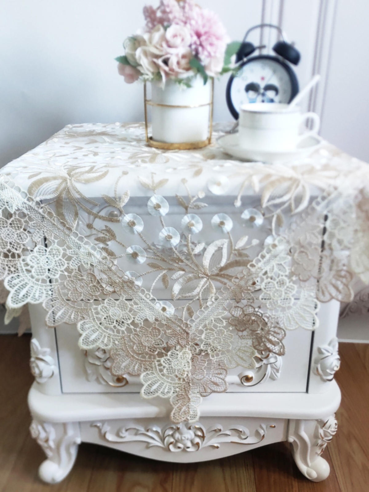 European Sle Bede Table Cover  – обзор и цена Embroidery Towel