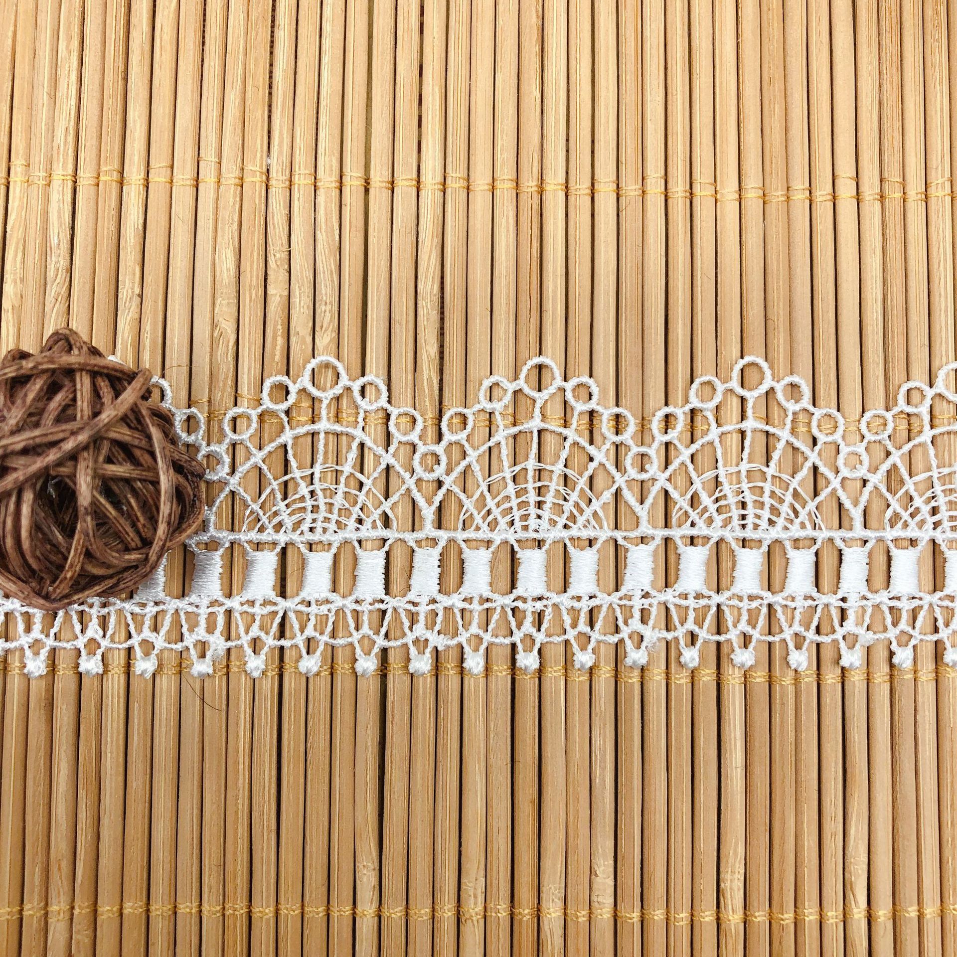 Hollow Embroidery Clavicle Cha – обзор и цена Embroidery Underwear