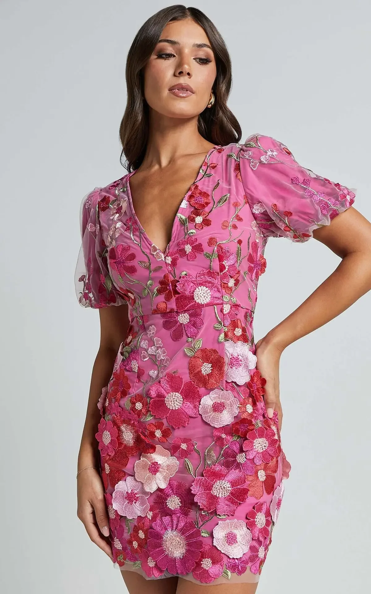 Sexy Embroidered V-neck Flower – обзор и цена Embroidery Zara