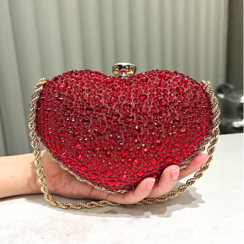 Love Diamond Bag Crossbody Bag – обзор и цена Embroidery Design Love