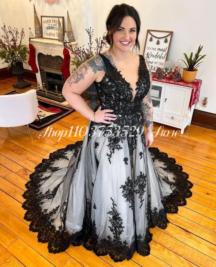 Gothic V Neck Wedding Dresses  – обзор и цена Embroidery Gothic