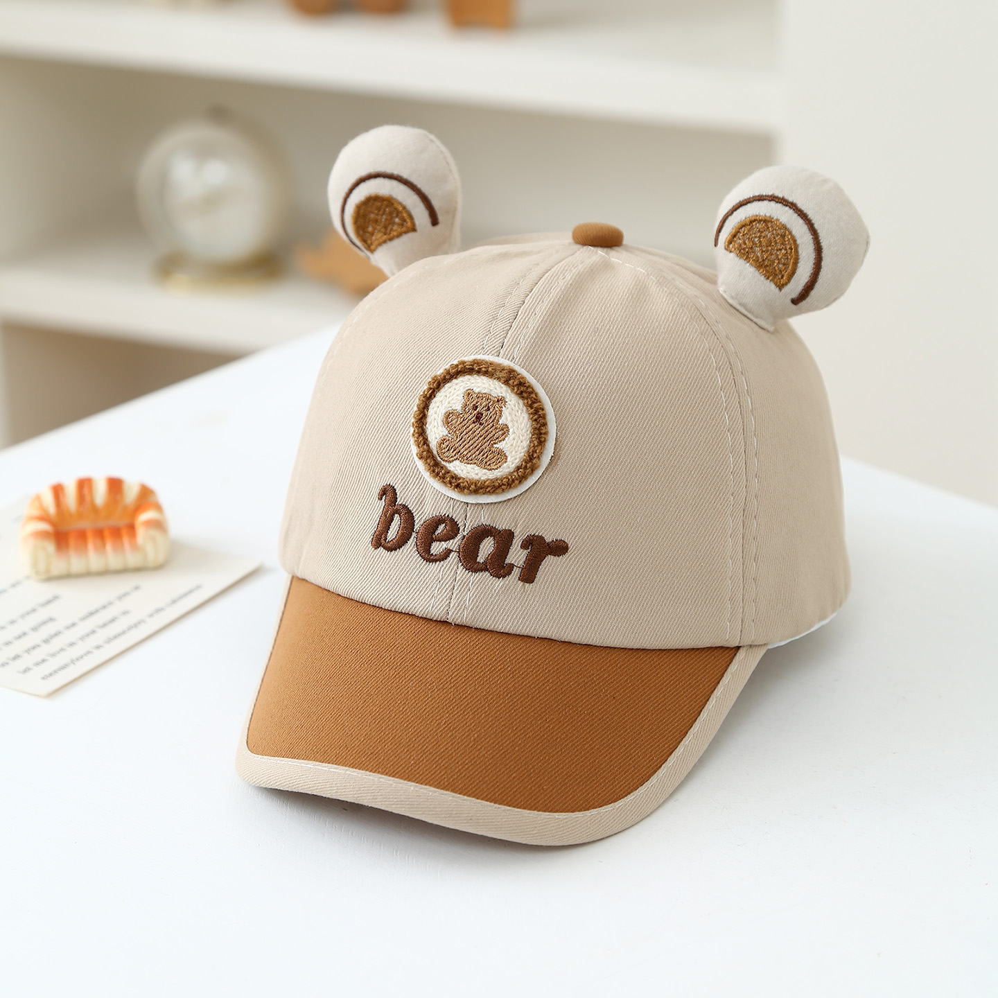 A cute children's baseball cap – обзор и цена Embroidery Hat Machine